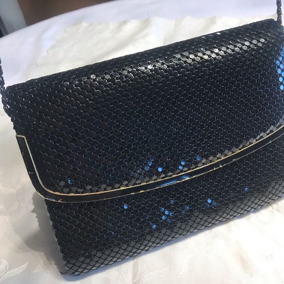 Beautiful clutch - Picture 2 of 7